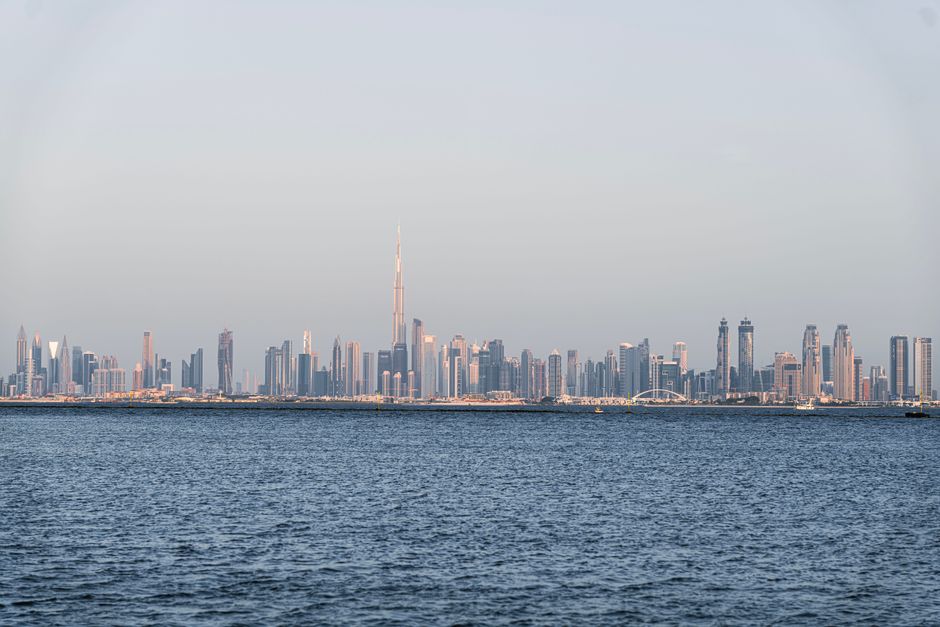 Dubai tour package with Burj Khalifa skyline