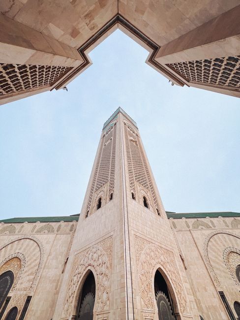 Islamic architecture on a guided ziyarat tour